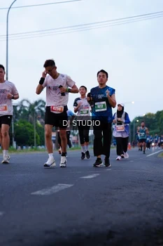 Runner Photo 4845273