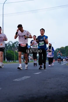 Runner Photo 4845277