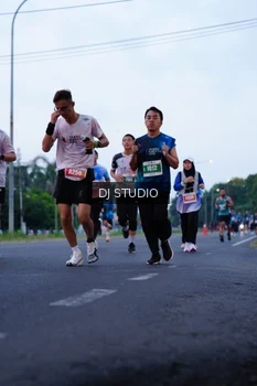 Runner Photo 4845287