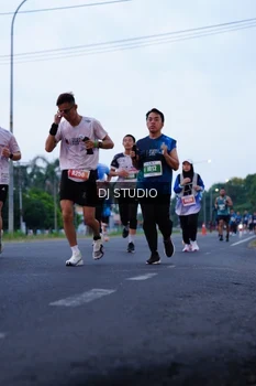 Runner Photo 4845291