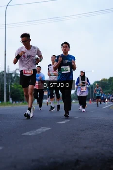 Runner Photo 4845296