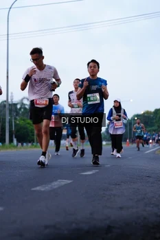 Runner Photo 4845299