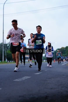 Runner Photo 4845302