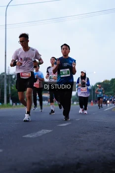 Runner Photo 4845304