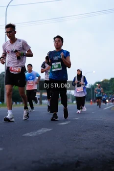 Runner Photo 4845320