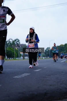 Runner Photo 4845354