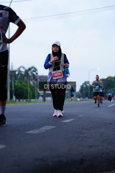 Runner Photo 4845371