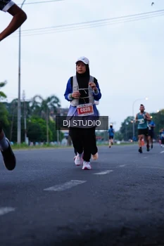Runner Photo 4845384