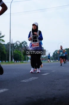 Runner Photo 4845389