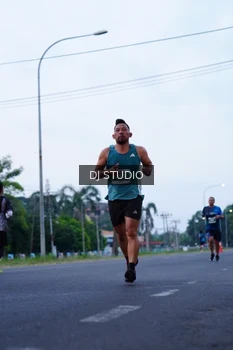 Runner Photo 4845425