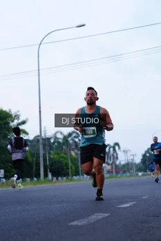 Runner Photo 4845436