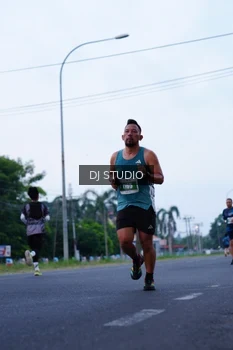 Runner Photo 4845443