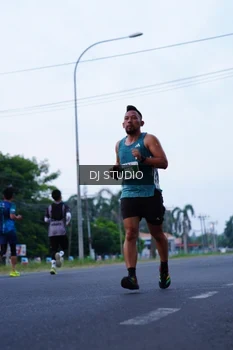 Runner Photo 4845448