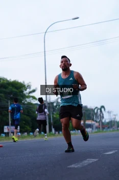 Runner Photo 4845465