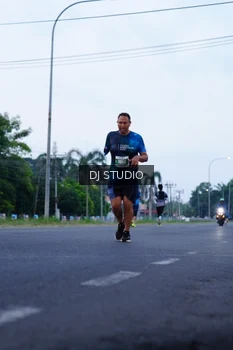 Runner Photo 4845472
