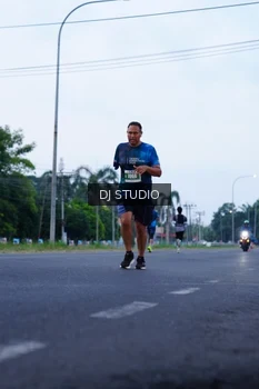 Runner Photo 4845475