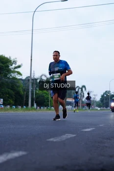 Runner Photo 4845494