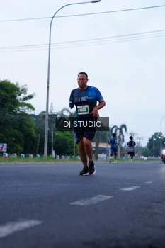 Runner Photo 4845553