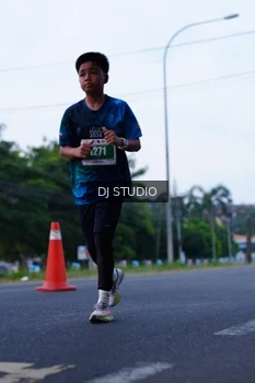 Runner Photo 4845613