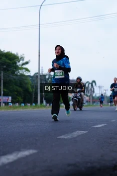 Runner Photo 4845618