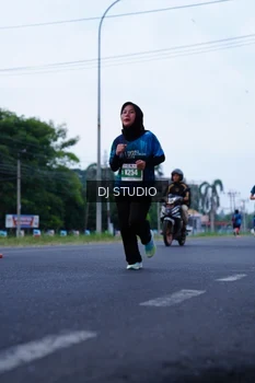 Runner Photo 4845626