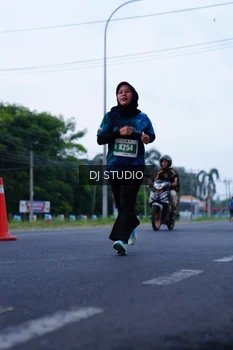 Runner Photo 4845646