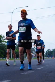 Runner Photo 4845750