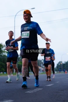Runner Photo 4845755
