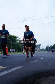 Runner Photo 4845763