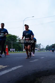 Runner Photo 4845774