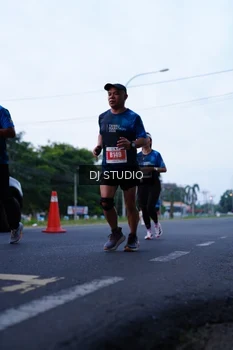 Runner Photo 4845787