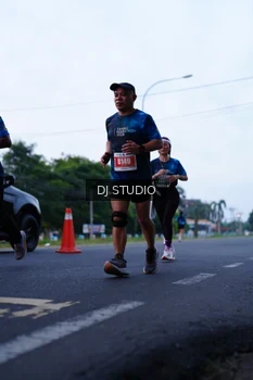 Runner Photo 4845792