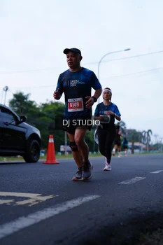 Runner Photo 4845805