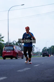 Runner Photo 4845956