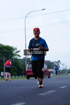 Runner Photo 4845995
