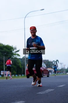 Runner Photo 4846009