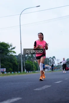 Runner Photo 4846019