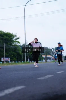 Runner Photo 4846112