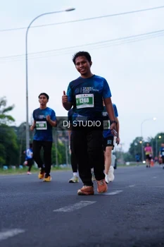 Runner Photo 4846313
