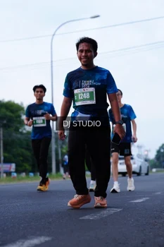 Runner Photo 4846353