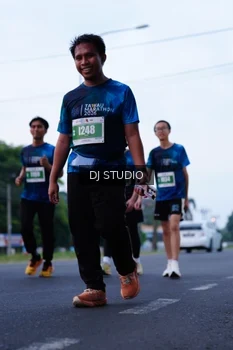 Runner Photo 4846379