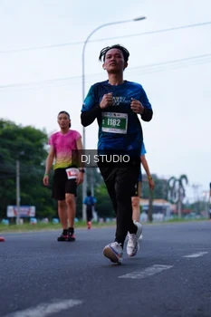Runner Photo 4846584