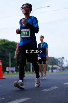 Runner Photo 4846605