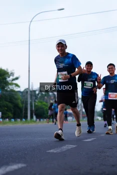 Runner Photo 4846758