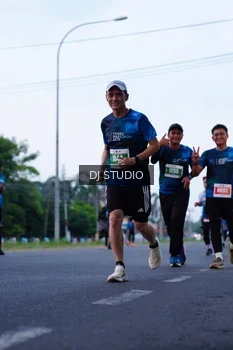 Runner Photo 4846773