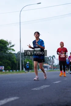 Runner Photo 4846975
