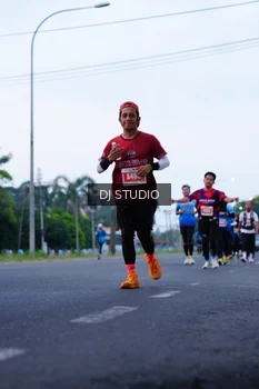 Runner Photo 4847023