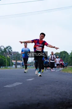 Runner Photo 4847123