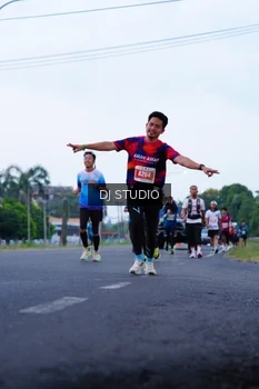 Runner Photo 4847131