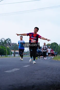 Runner Photo 4847132